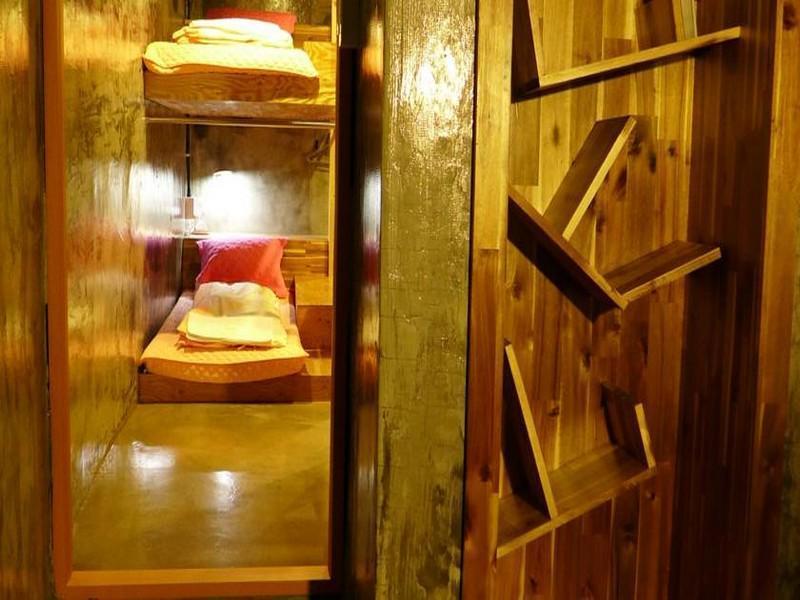 Hostel Bong Backpackers