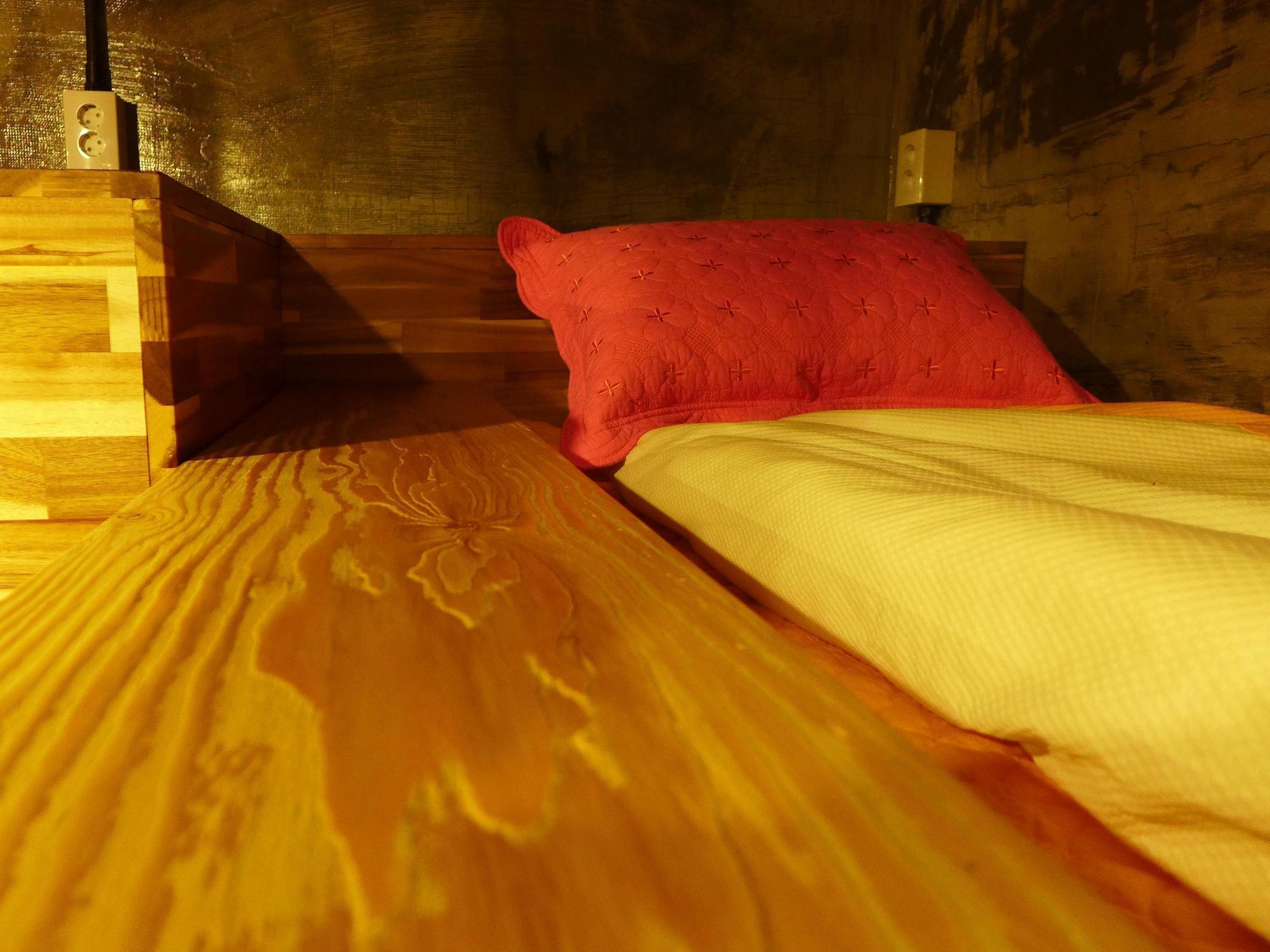 Bong Backpackers Hostel Seoul